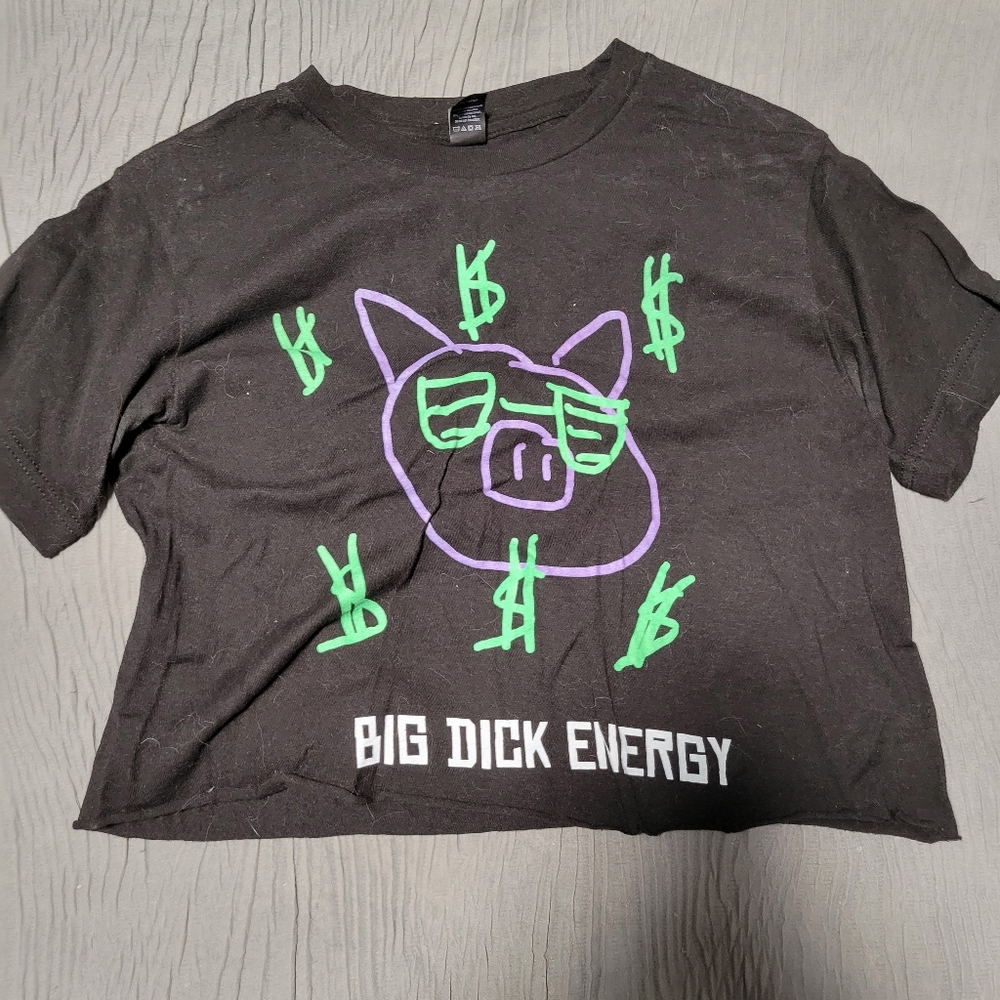 Women's Black Graphic Tee with Pig Design